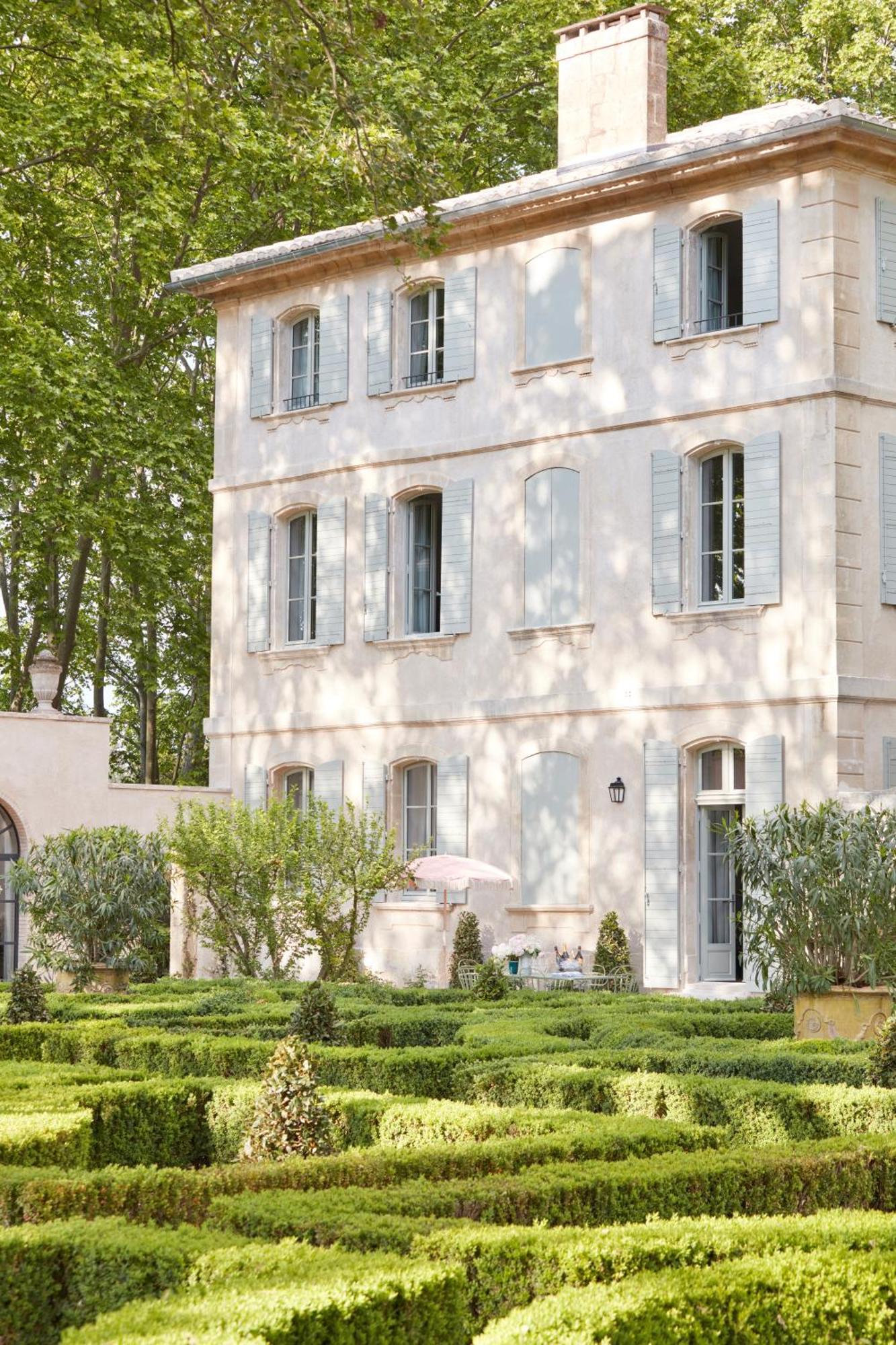 Domaine De Chalamon Bed & Breakfast Saint-Rémy-de-Provence Екстериор снимка