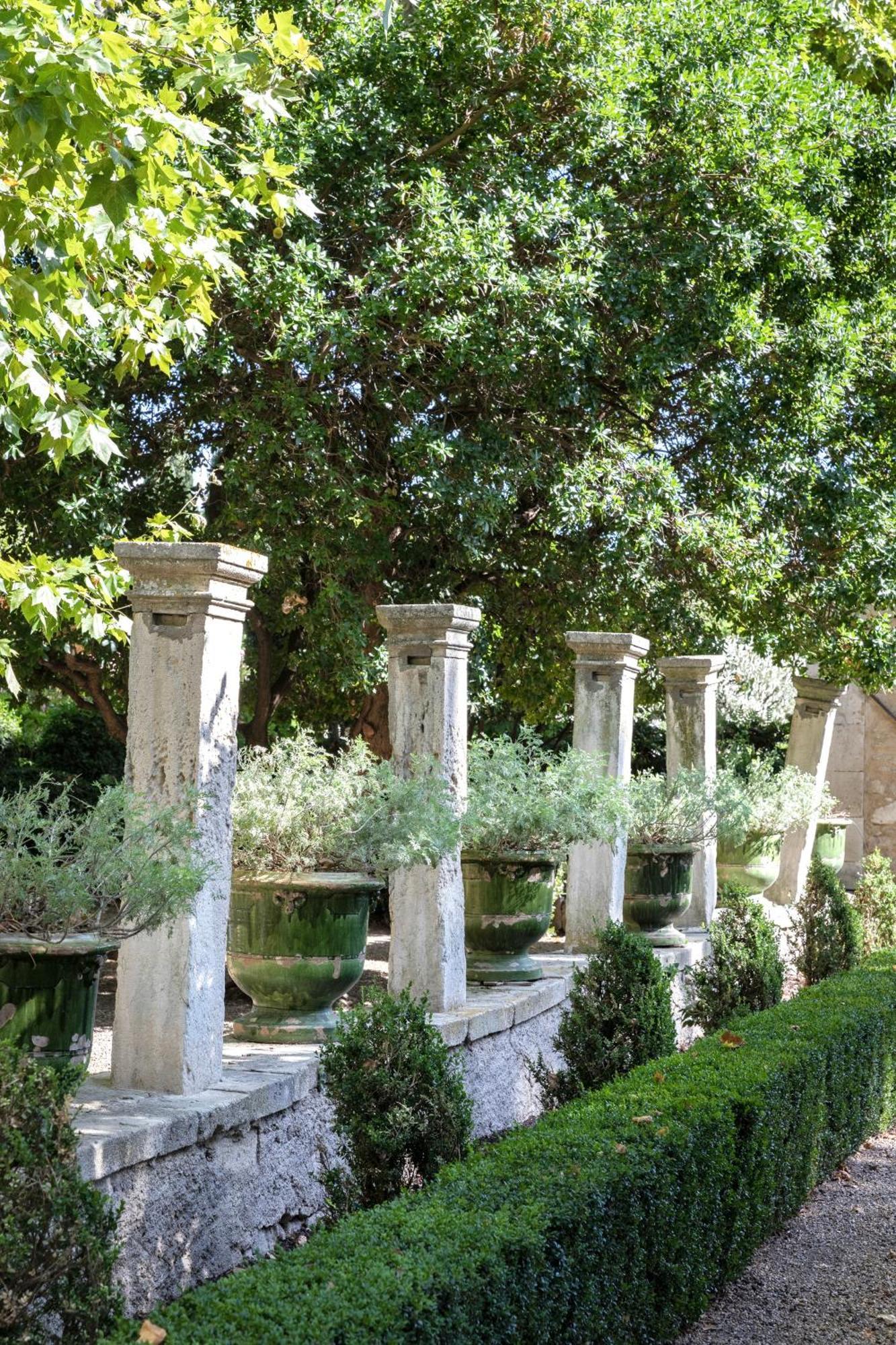 Domaine De Chalamon Bed & Breakfast Saint-Rémy-de-Provence Екстериор снимка